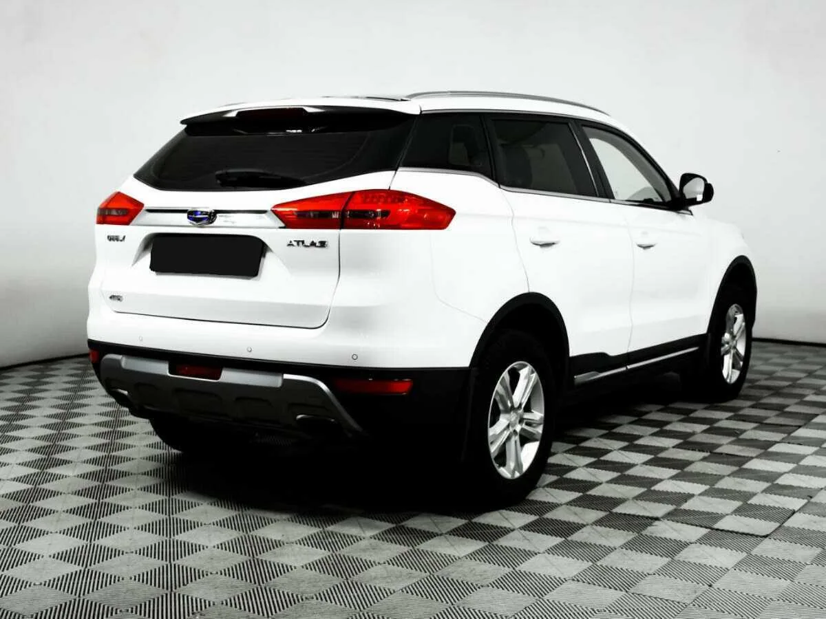 Geely Atlas