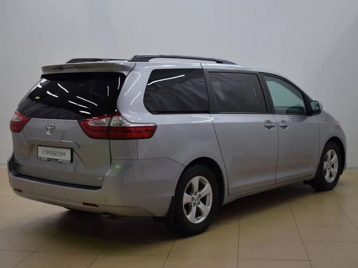 Toyota Sienna
