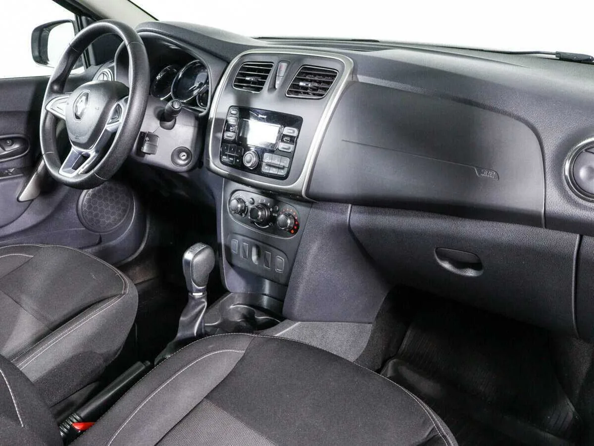 Renault Logan
