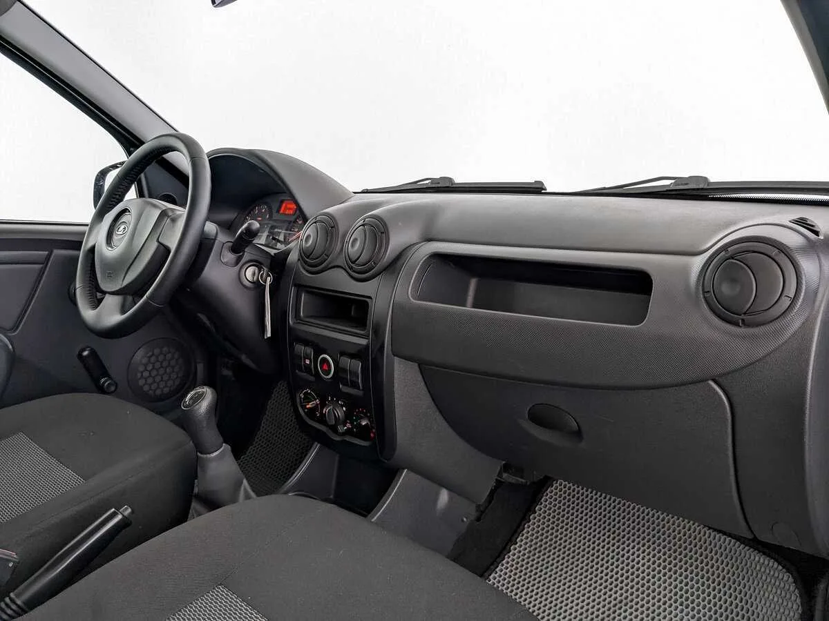 LADA (ВАЗ) Largus