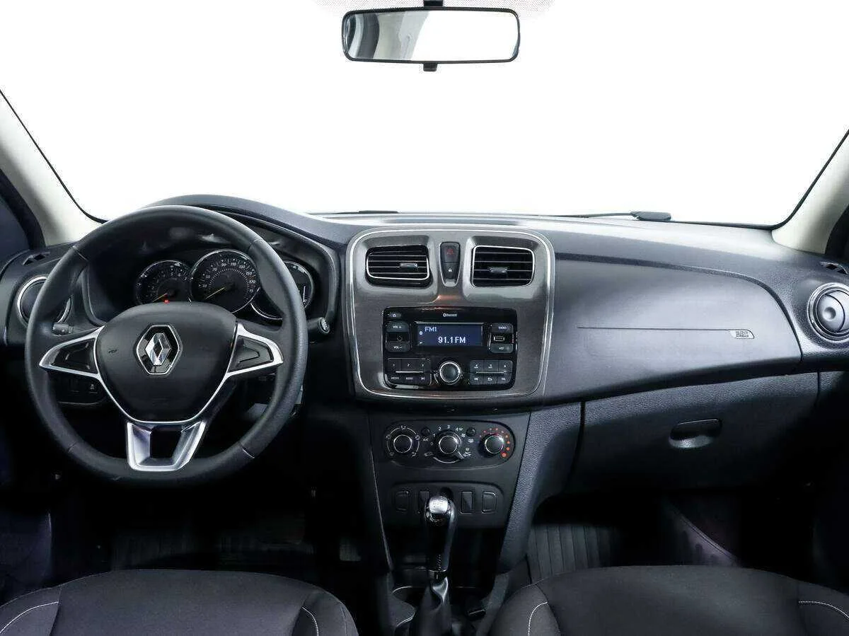 Renault Logan