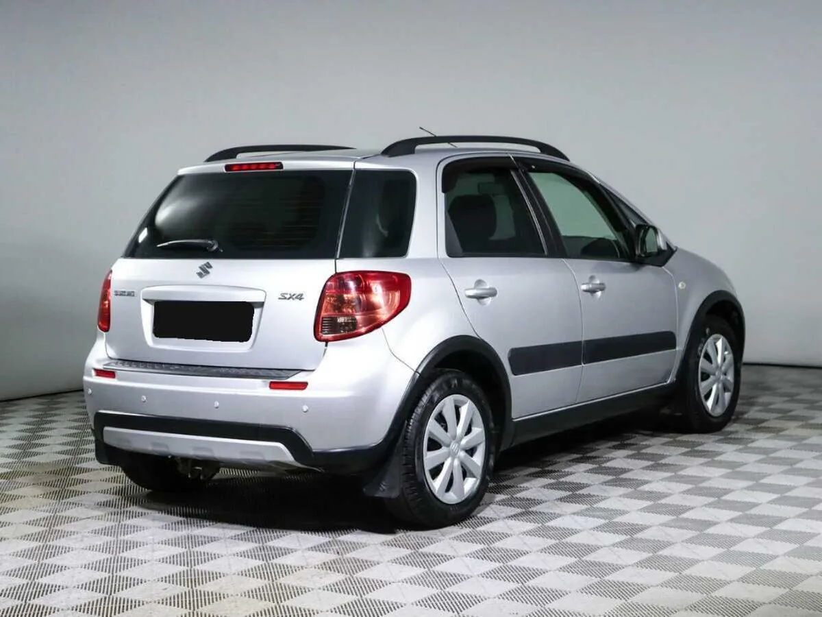 Suzuki SX4