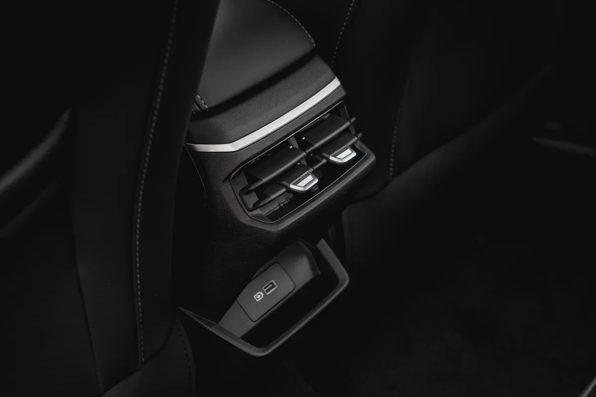 Belgee S50
