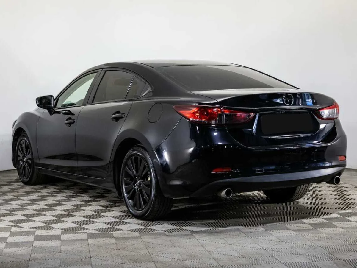 Mazda 6