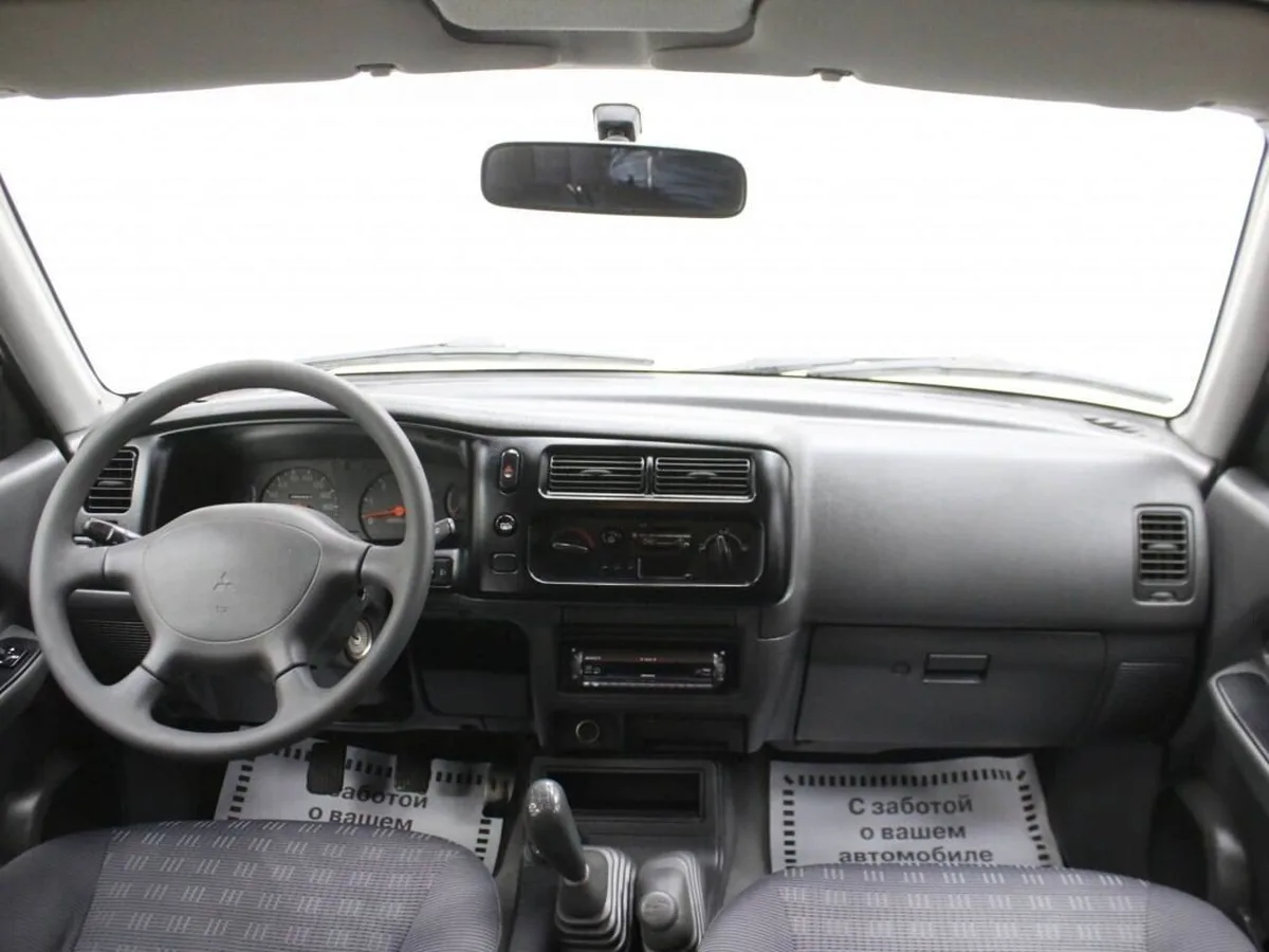 Mitsubishi L200