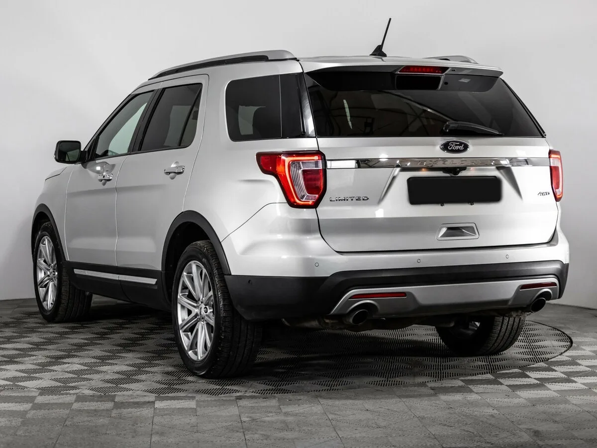 Ford Explorer
