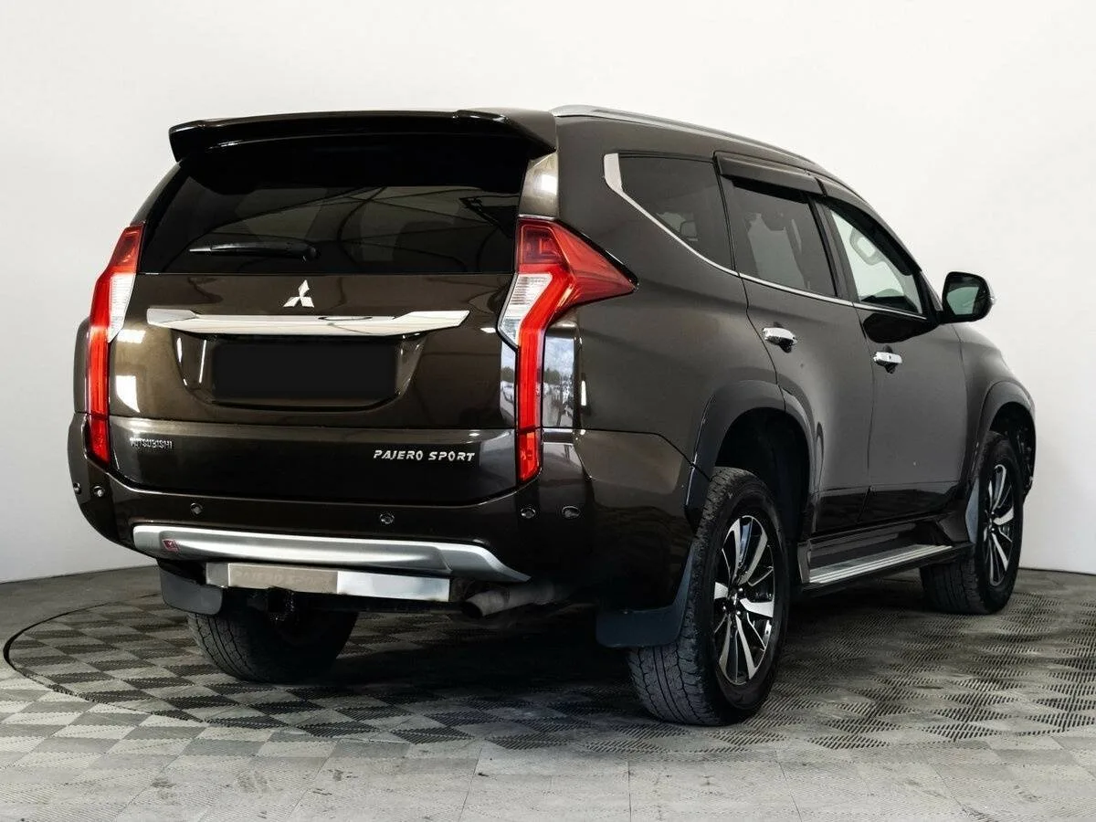 Mitsubishi Pajero Sport