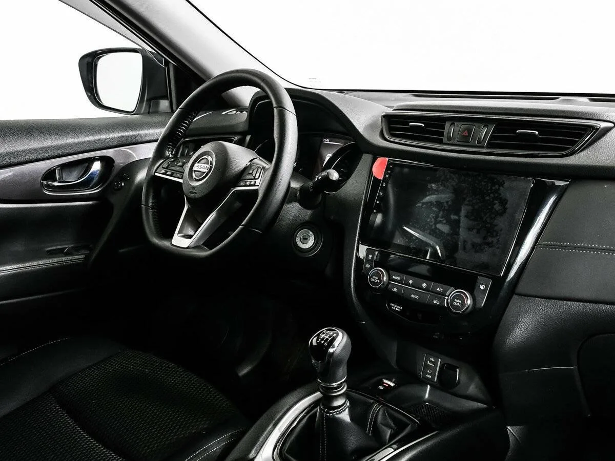 Nissan X Trail