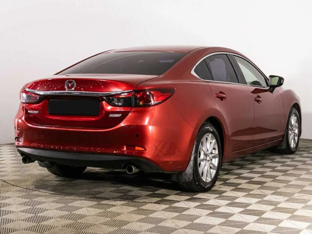 Mazda 6