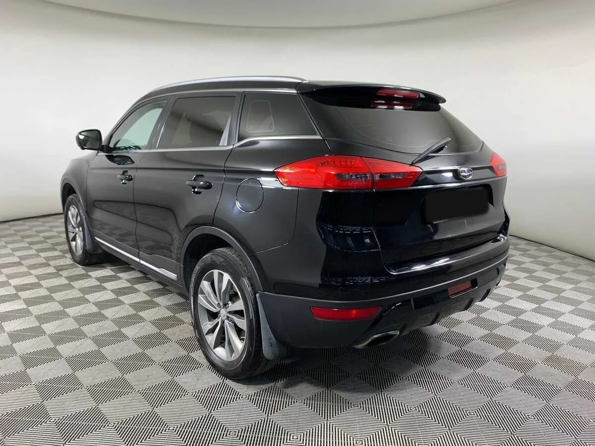 Geely Atlas
