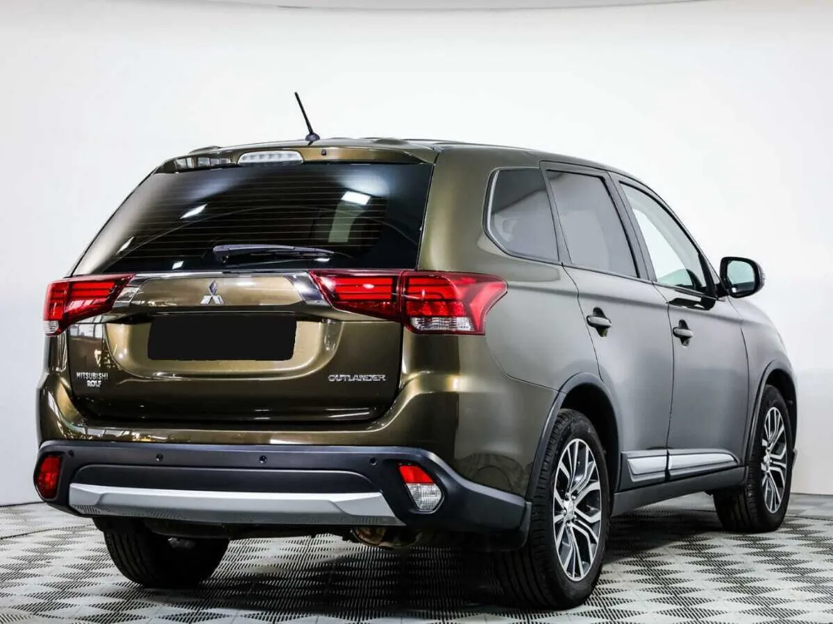 Mitsubishi Outlander