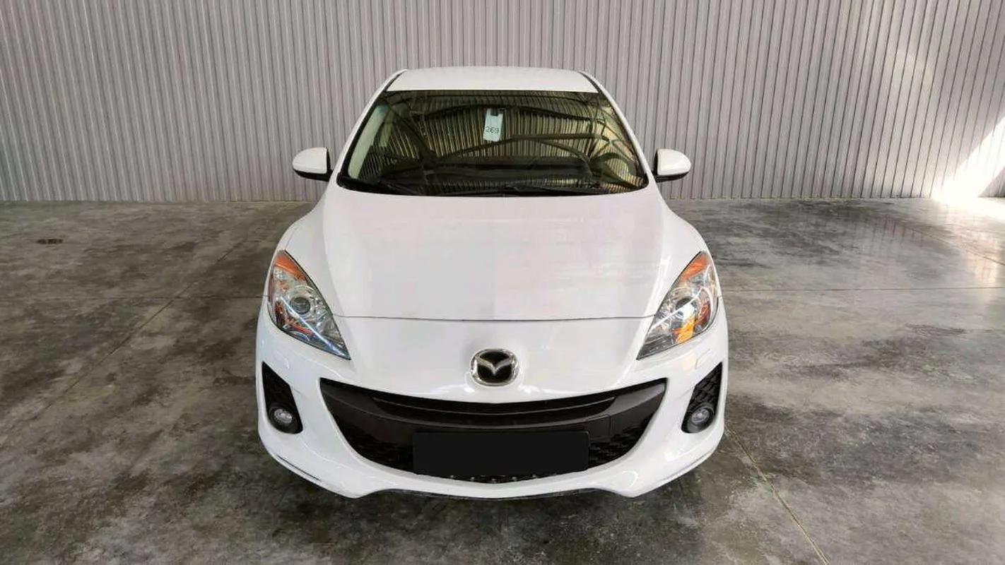 Mazda 3