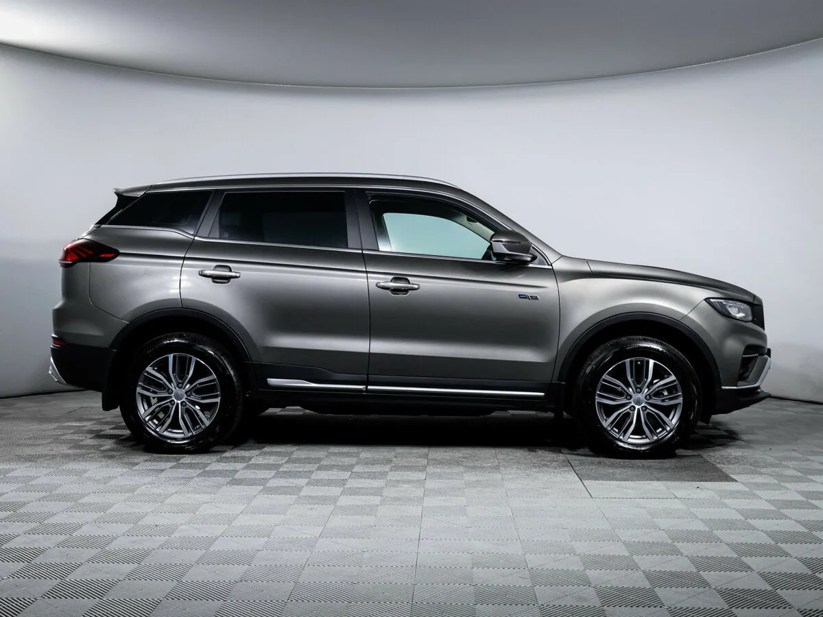 Geely Atlas Pro