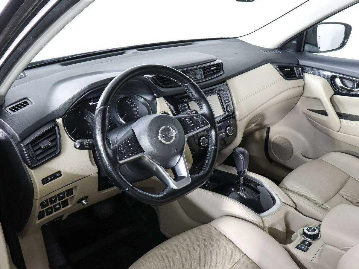 Nissan X Trail