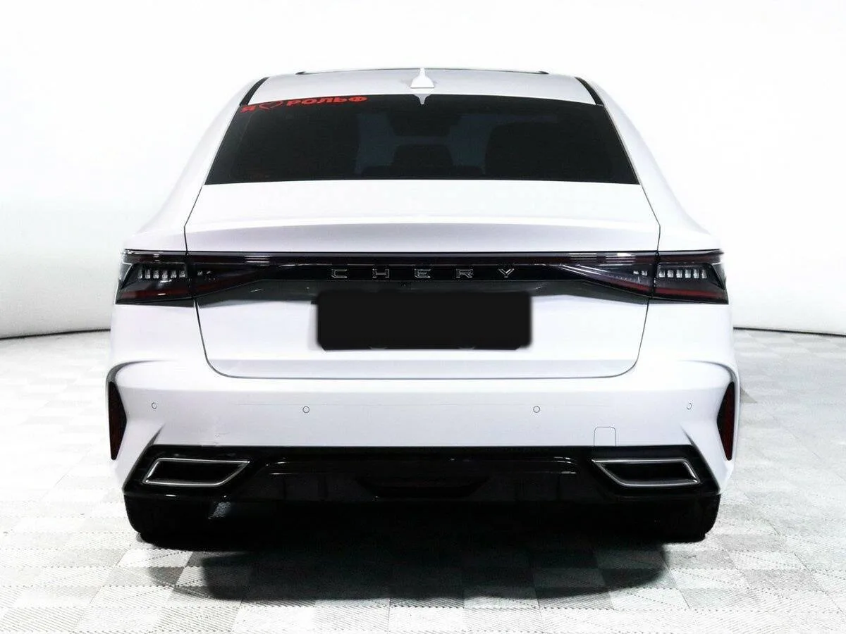 Chery Arrizo 8