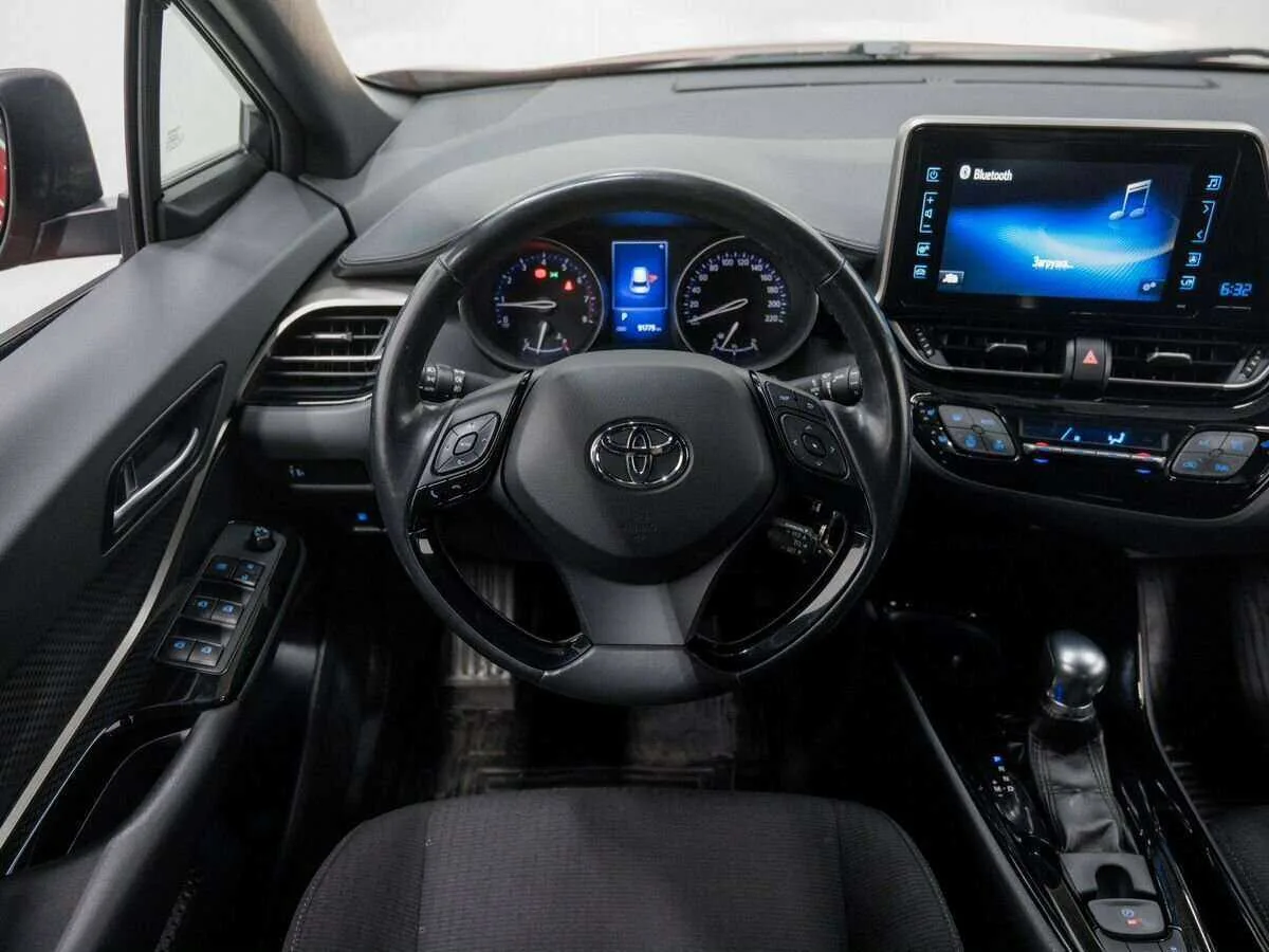 Toyota C Hr