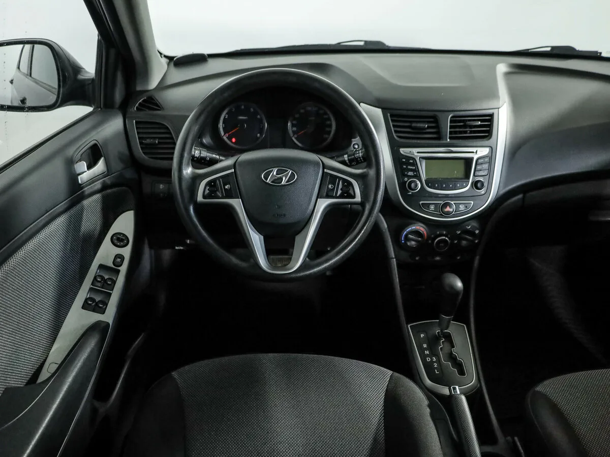Hyundai Solaris