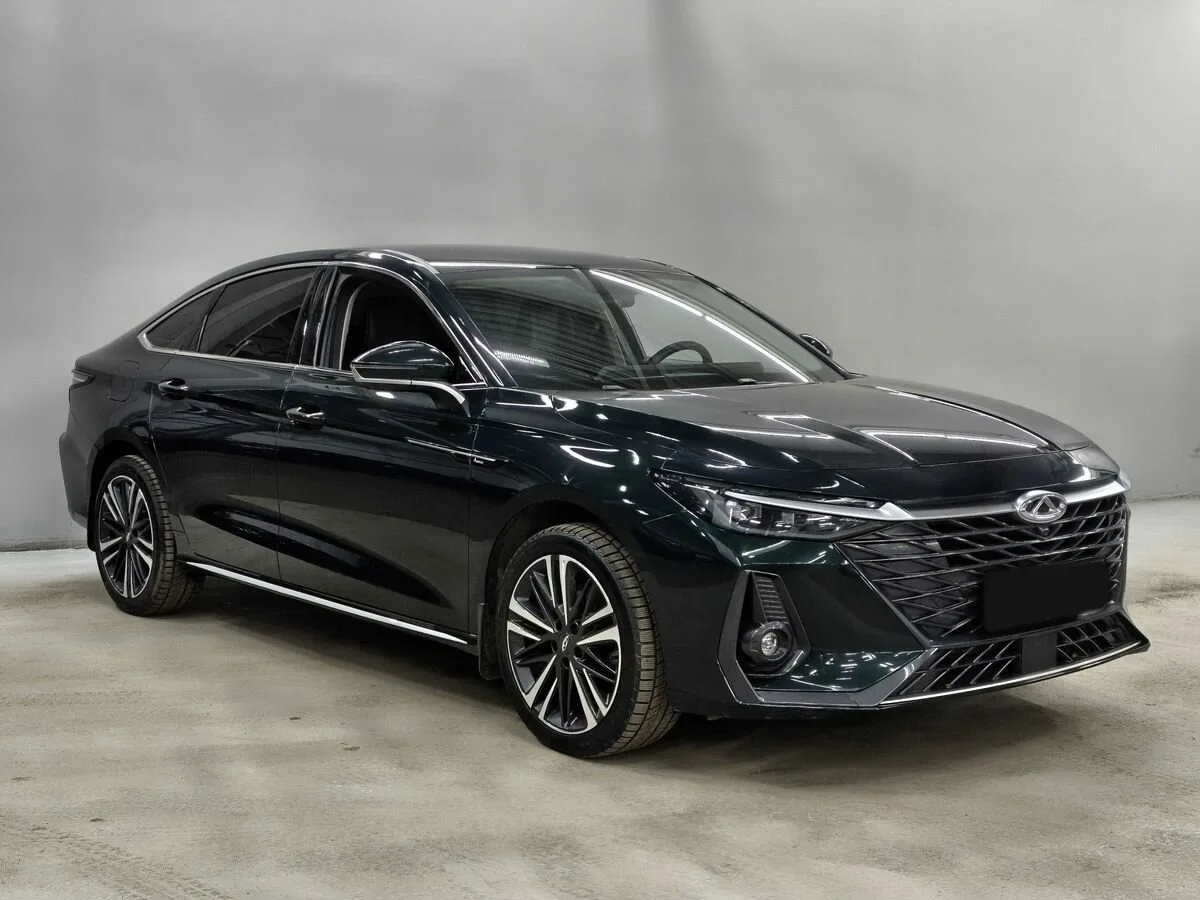 Chery Arrizo 8