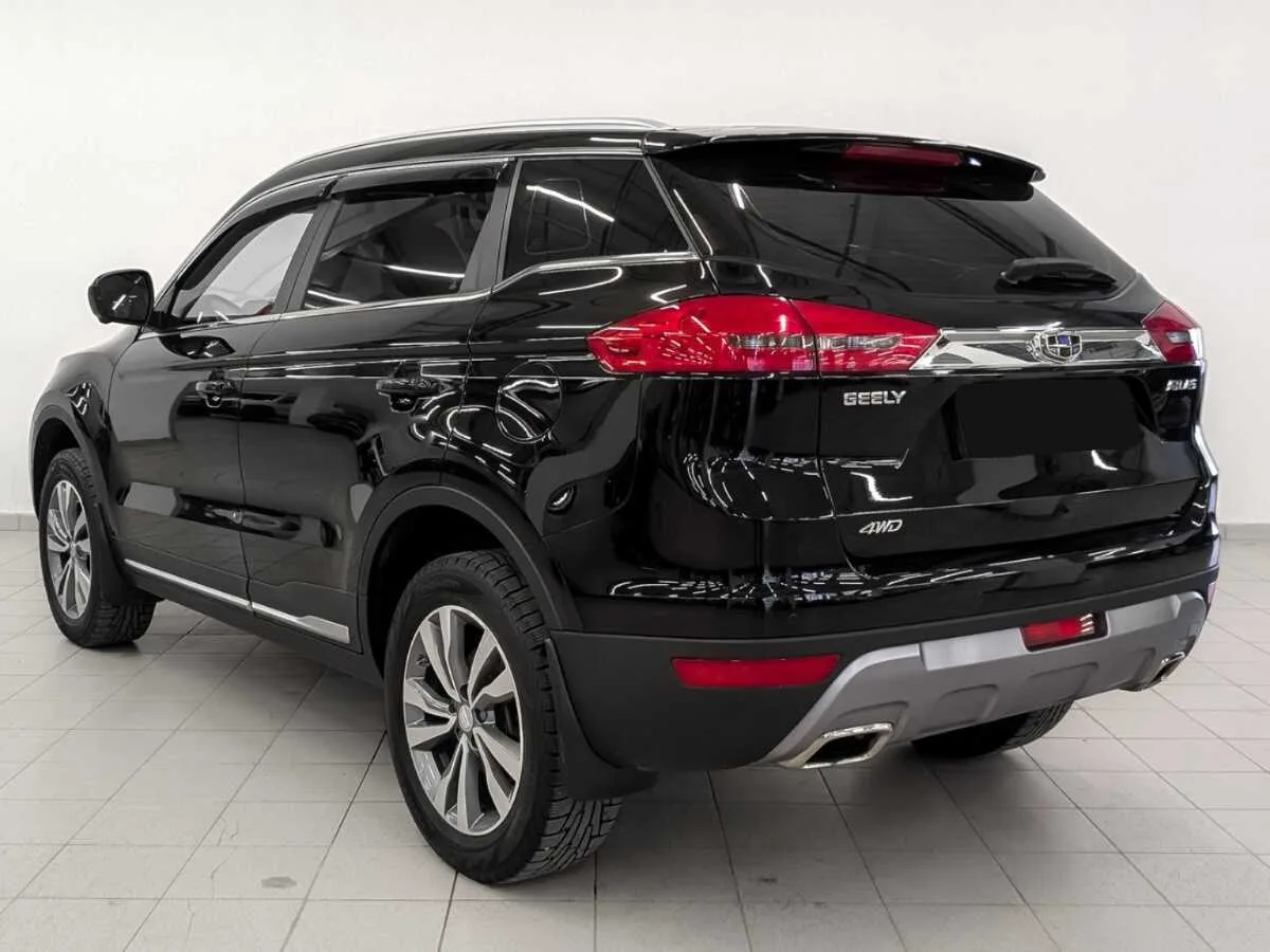 Geely Atlas