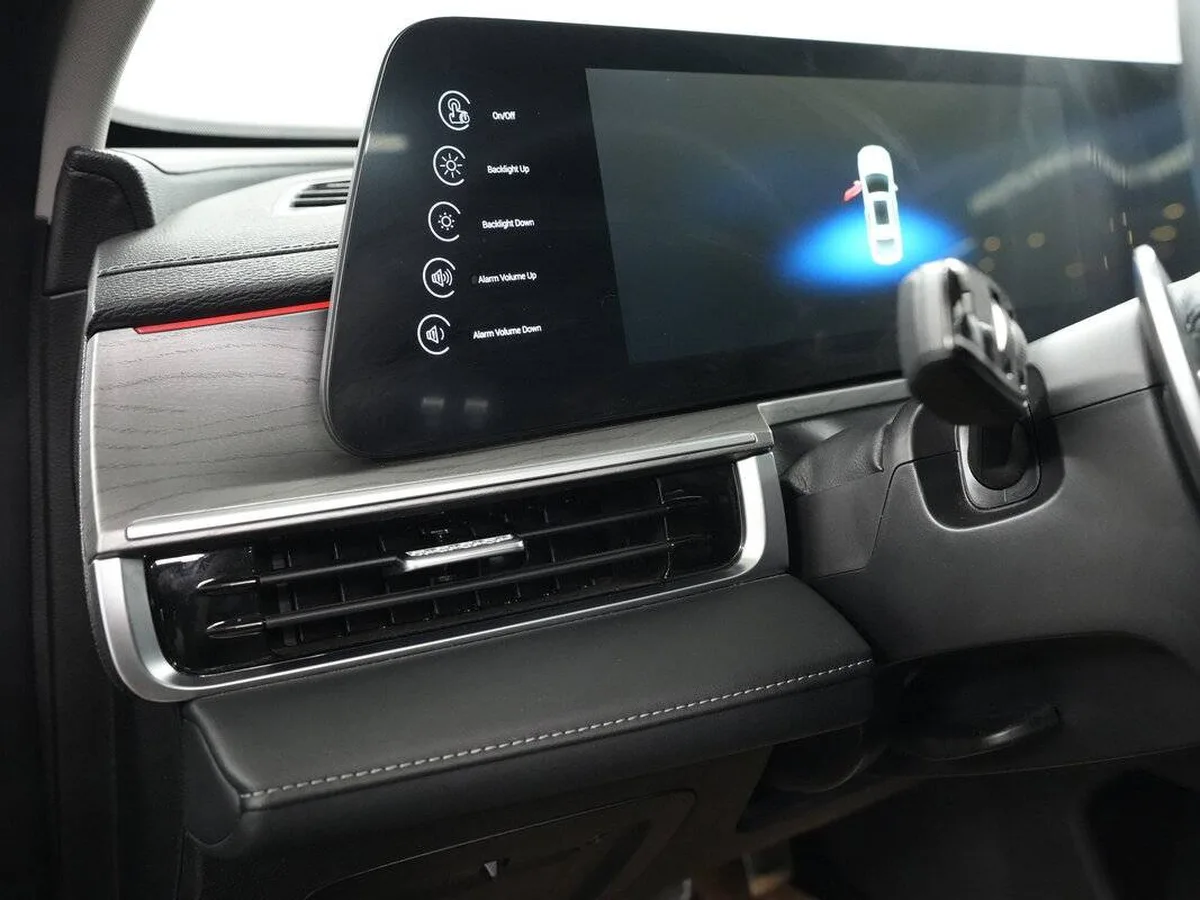 Chery Arrizo 8