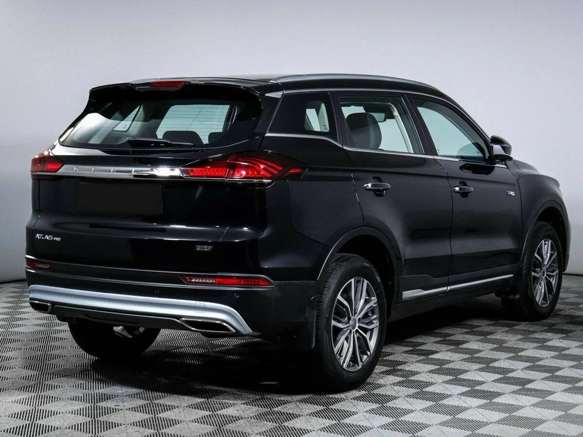 Geely Atlas Pro