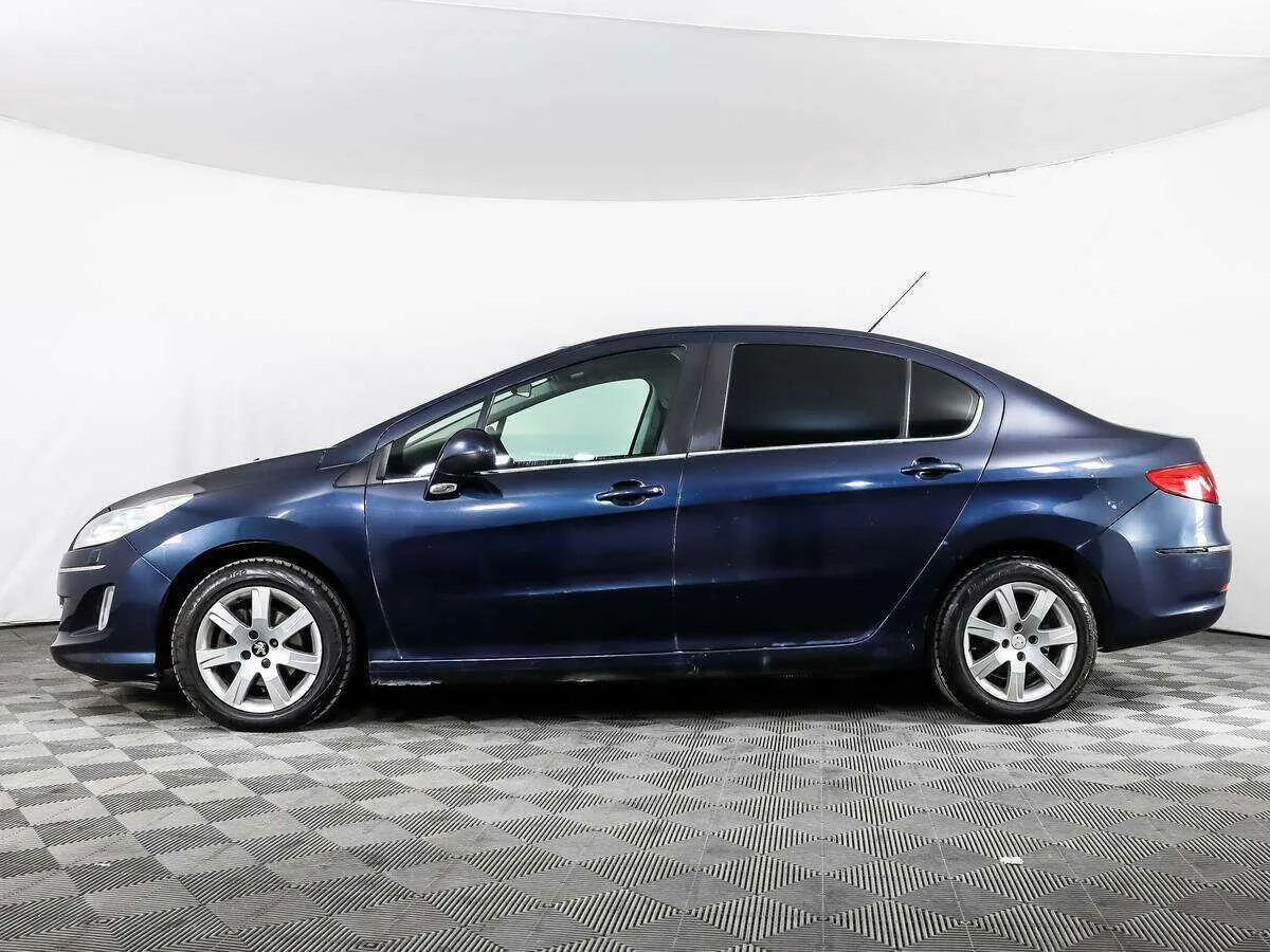 Peugeot 408