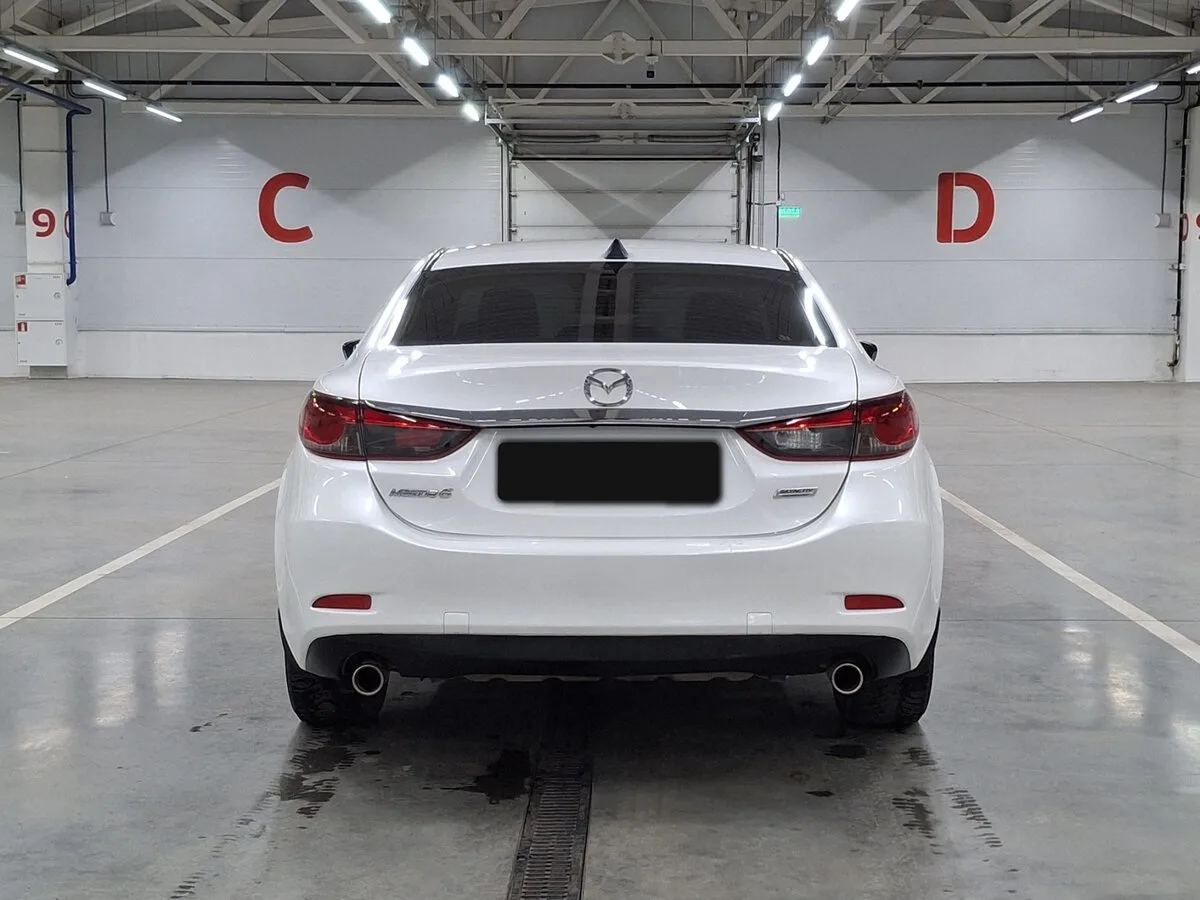 Mazda 6