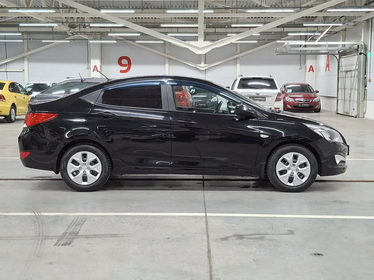 Hyundai Solaris