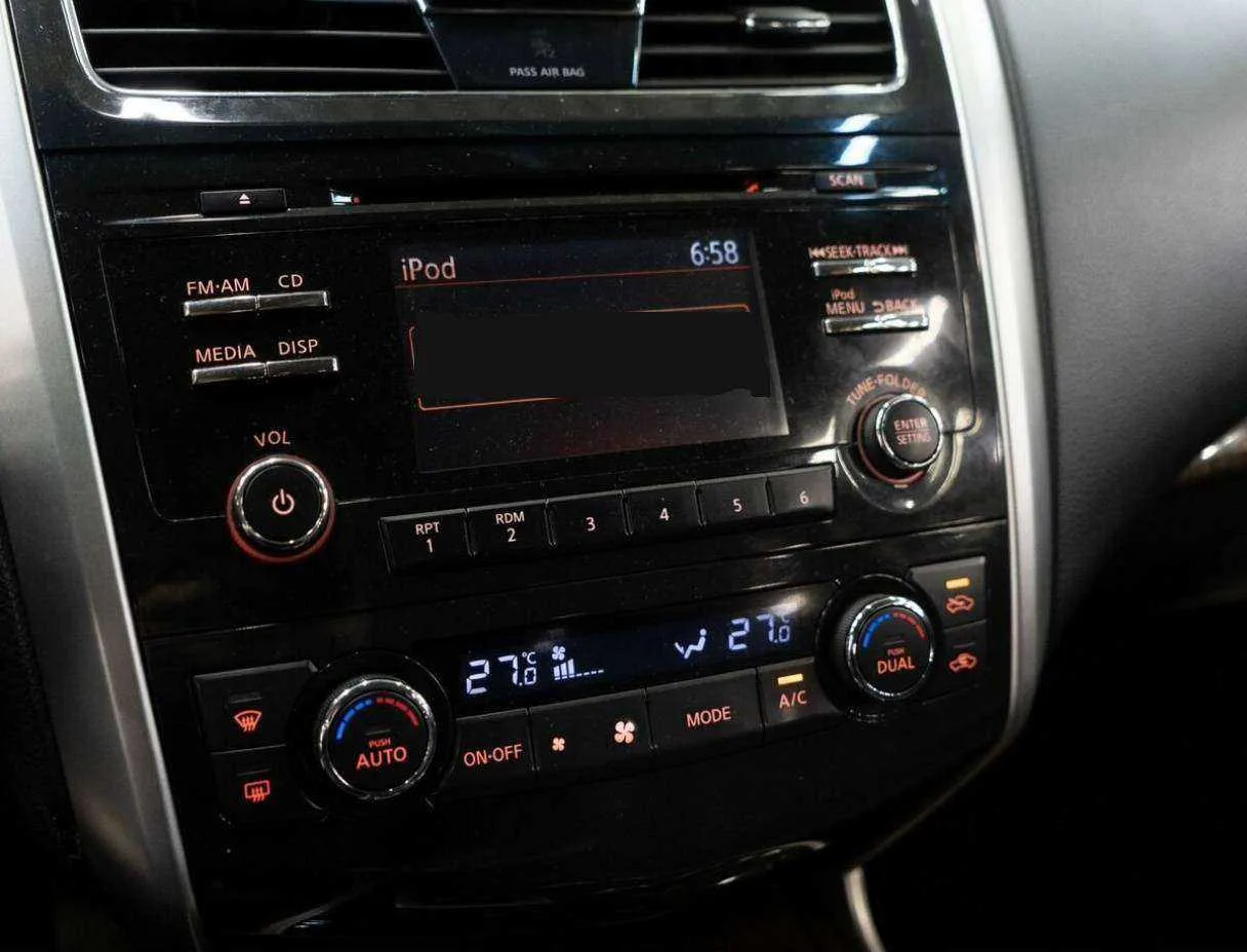 Nissan Teana