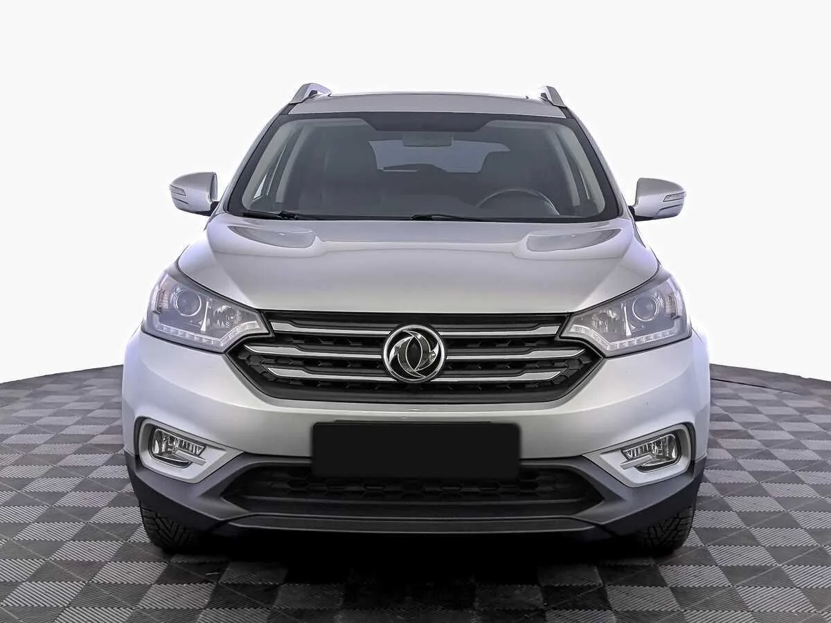 Dongfeng AX7