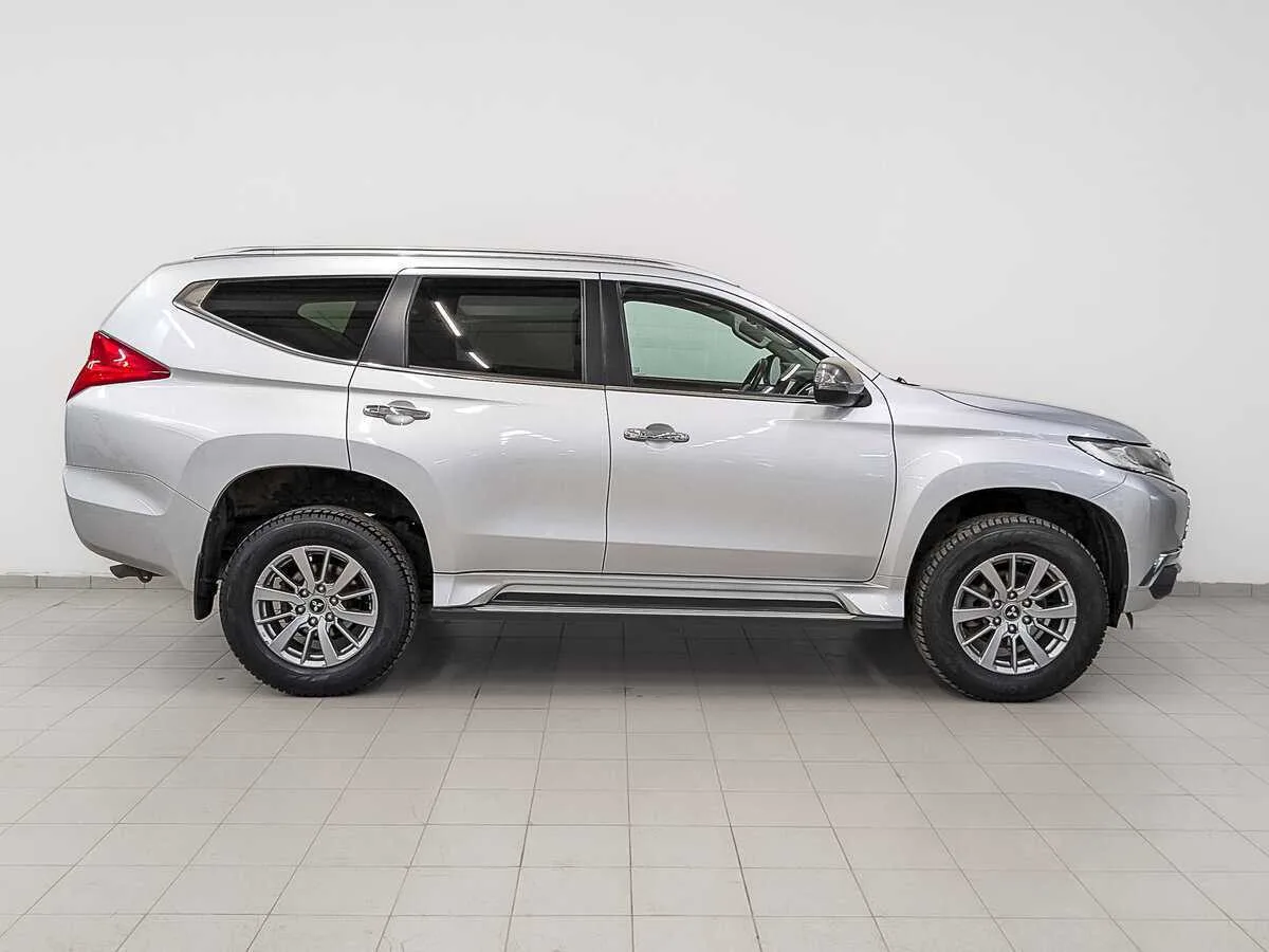 Mitsubishi Pajero Sport