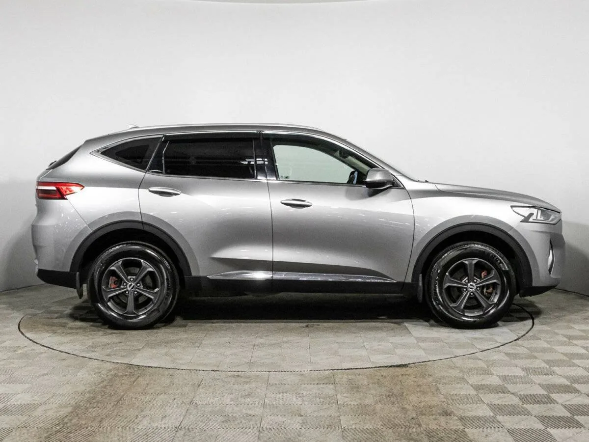 Haval F7