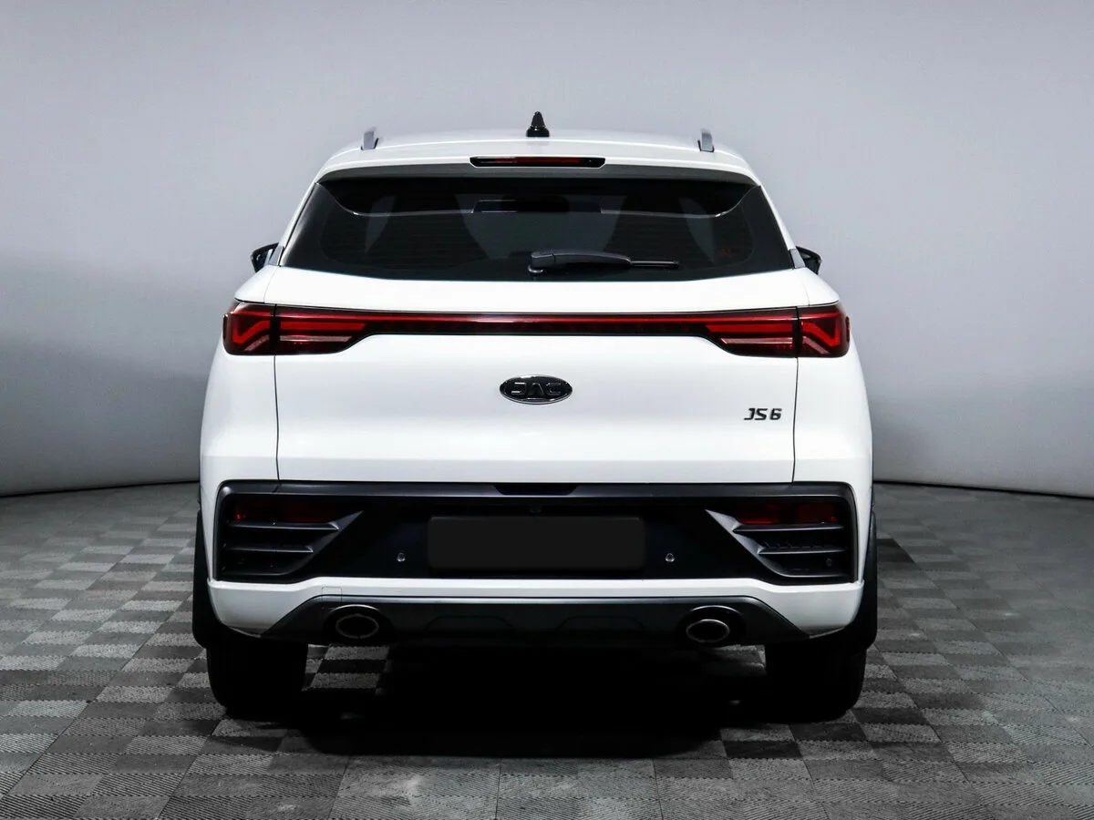 JAC JS6