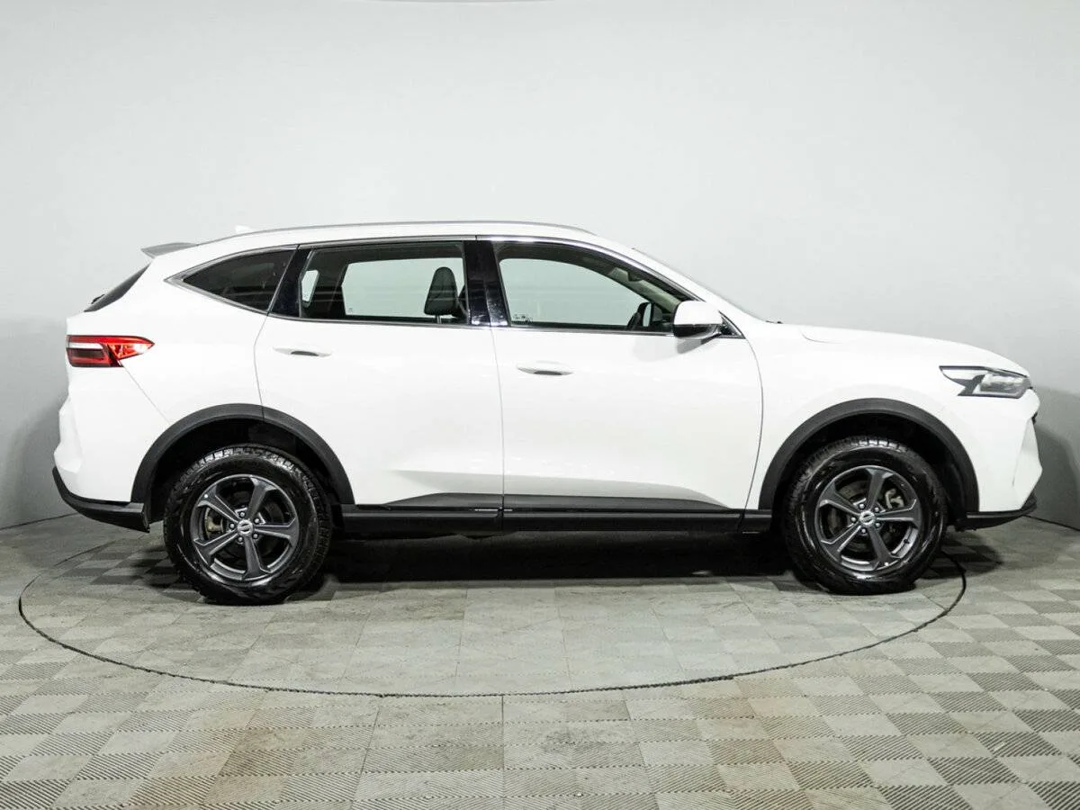 Haval F7