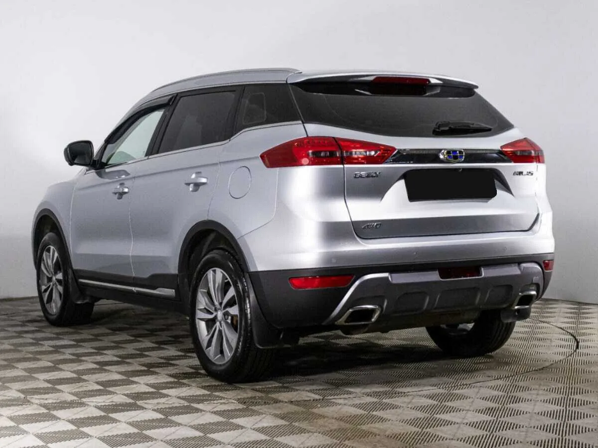 Geely Atlas