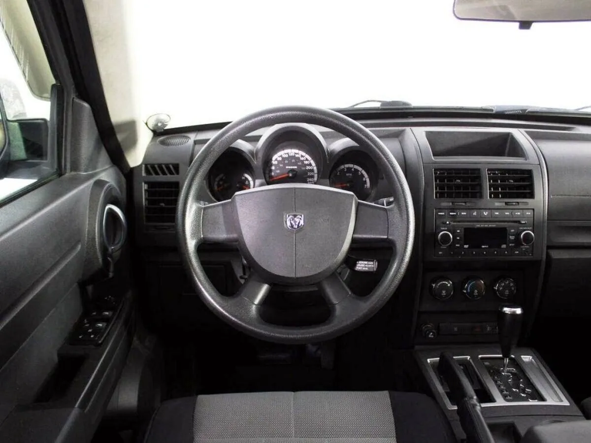 Dodge Nitro