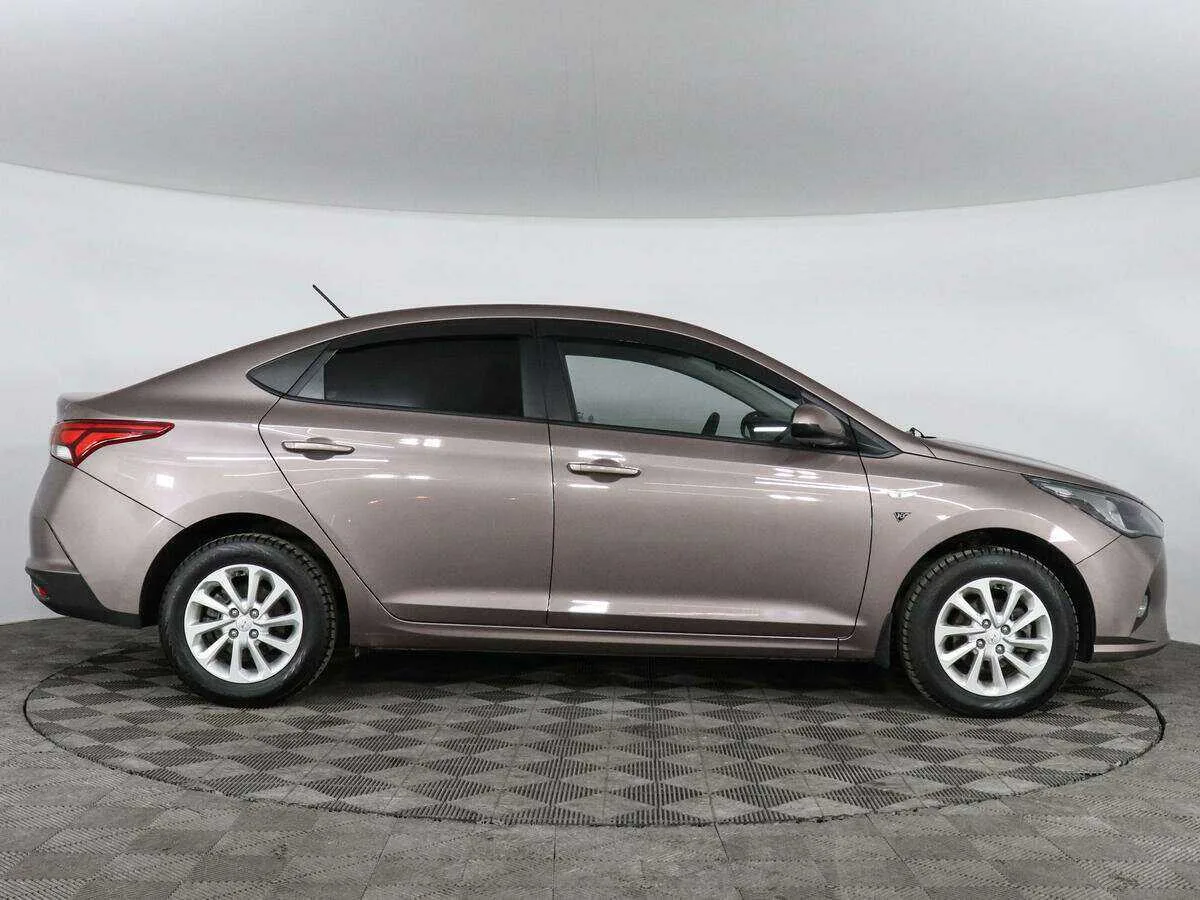 Hyundai Solaris