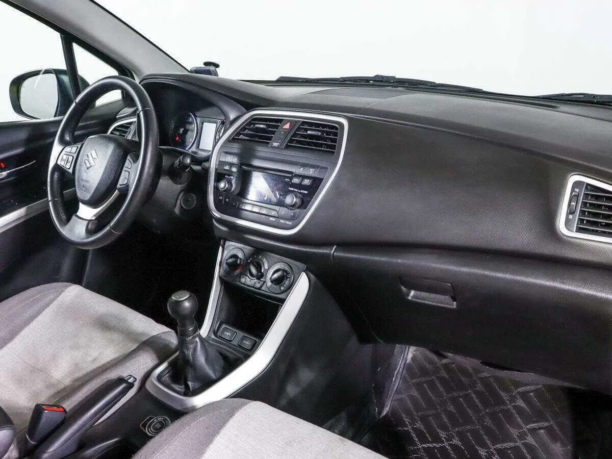 Suzuki SX4