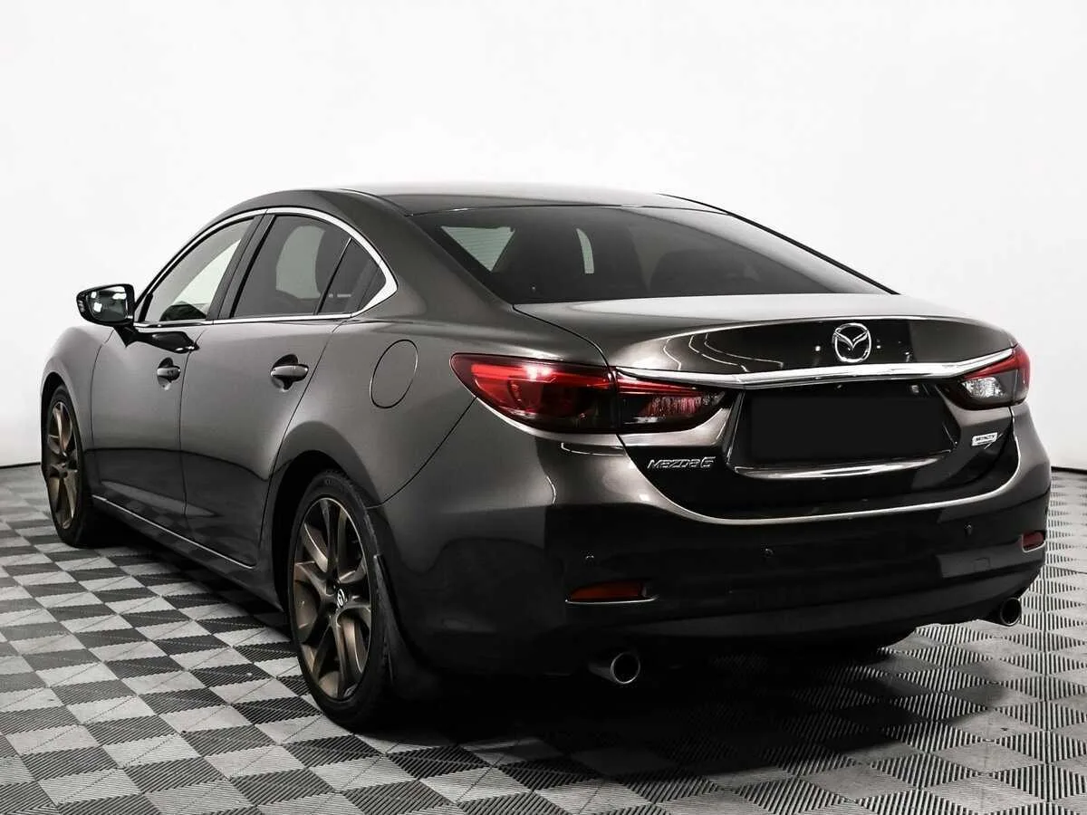 Mazda 6