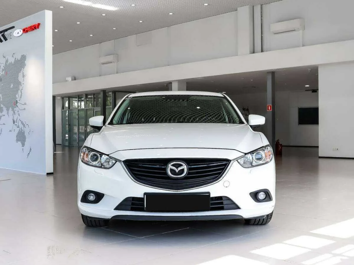Mazda 6