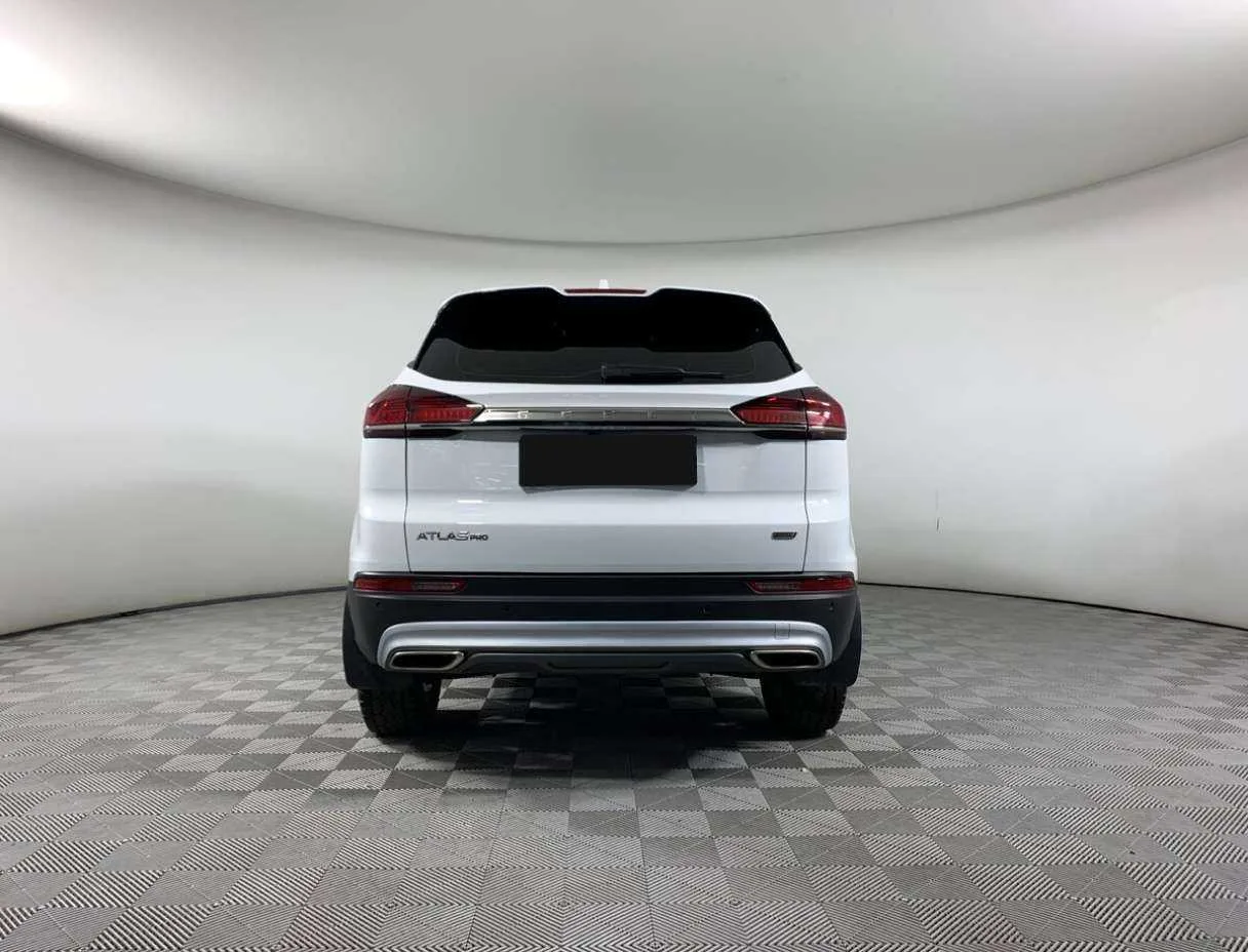Geely Atlas Pro