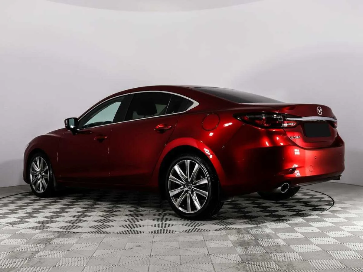 Mazda 6