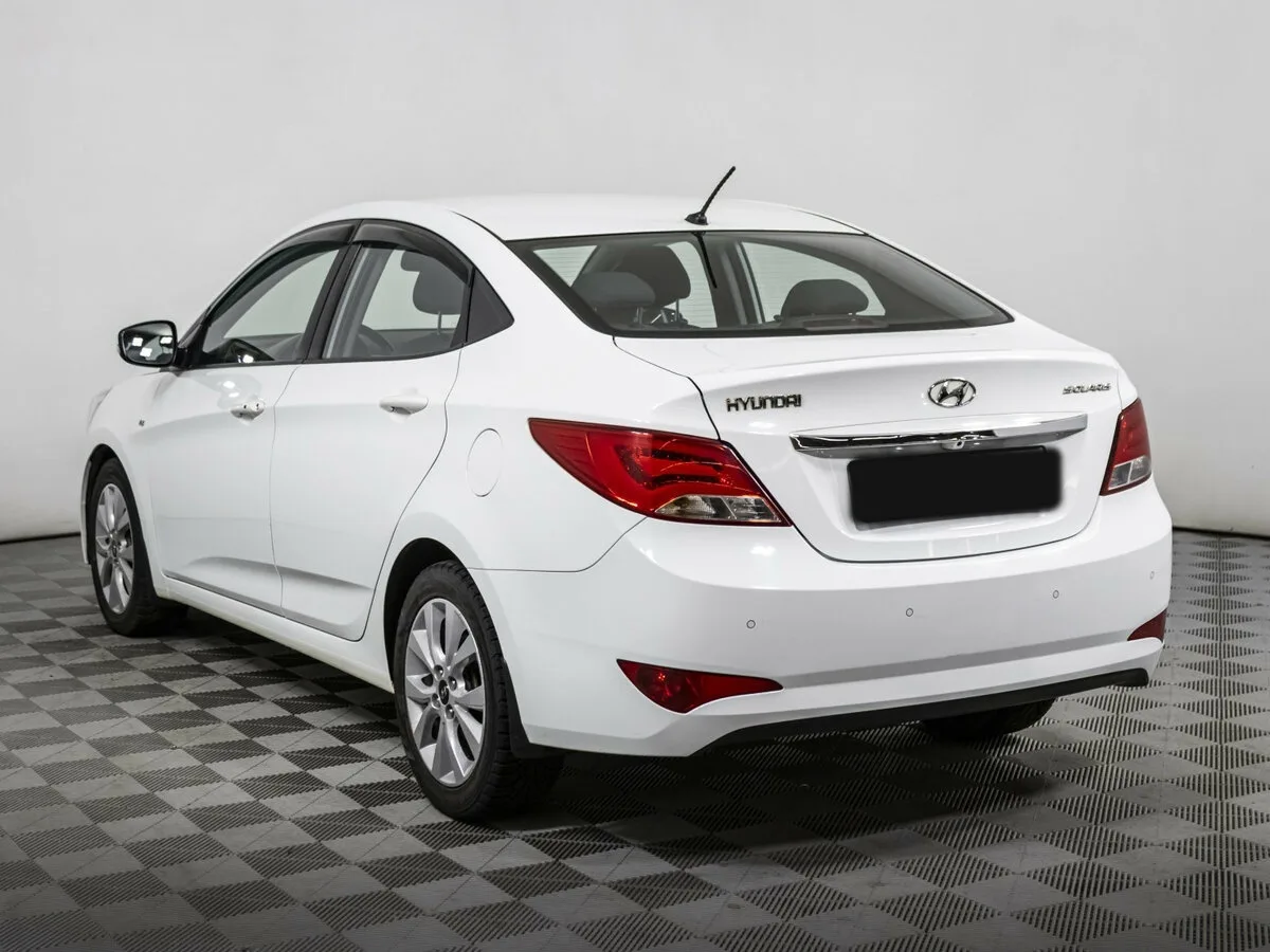 Hyundai Solaris