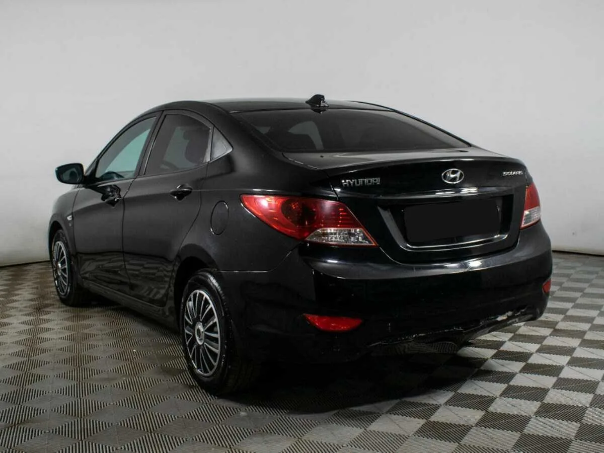Hyundai Solaris