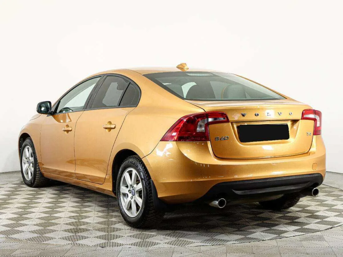 Volvo S60