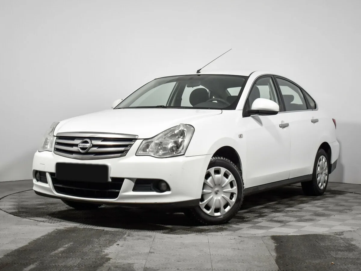 Nissan Almera