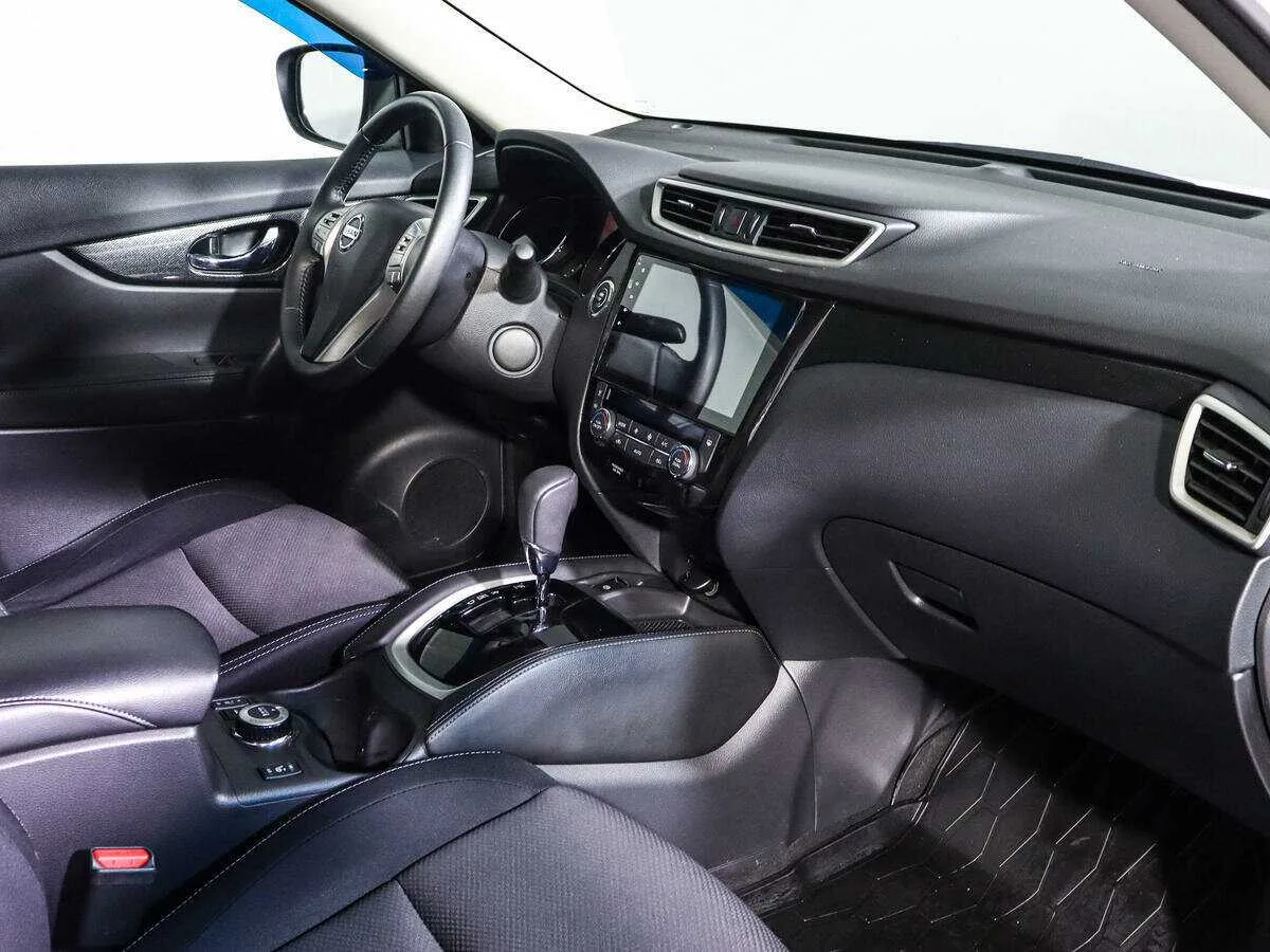 Nissan X Trail