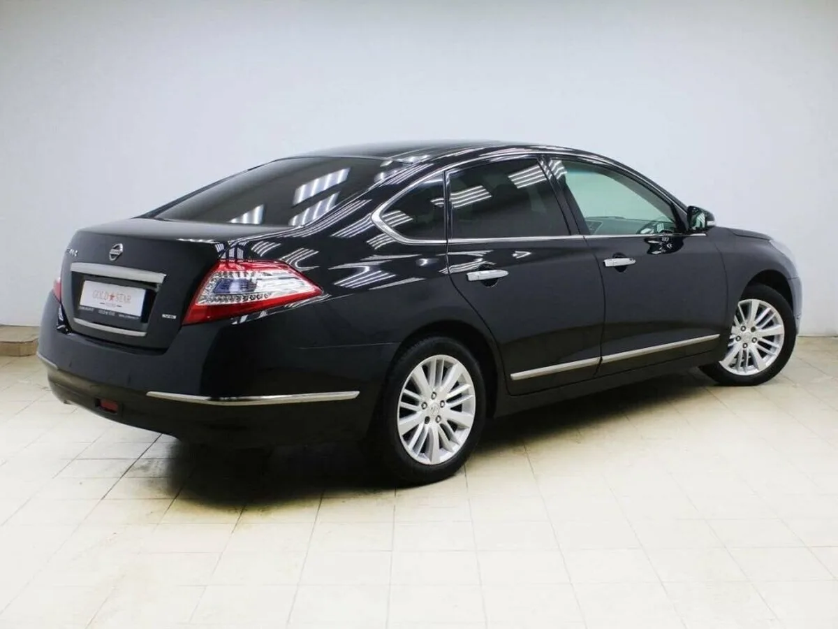 Nissan Teana