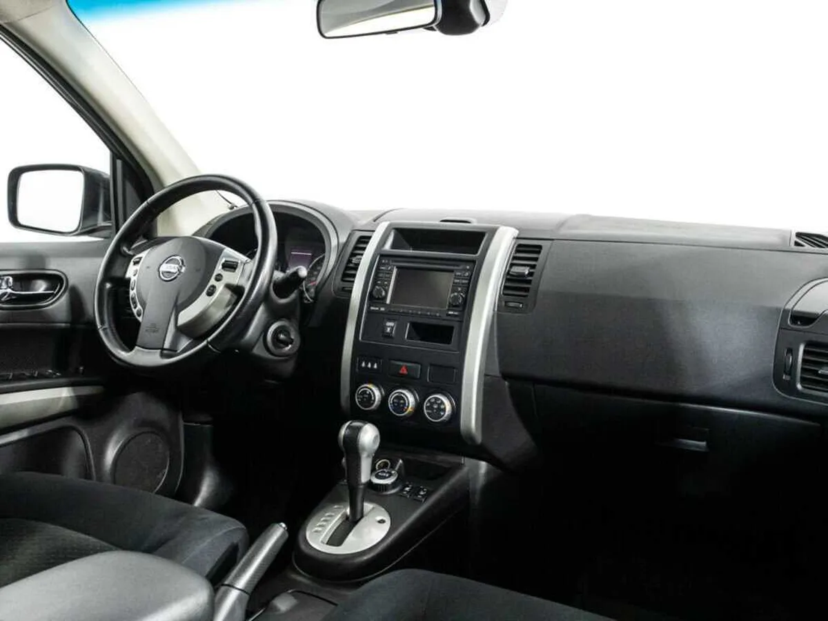 Nissan X Trail