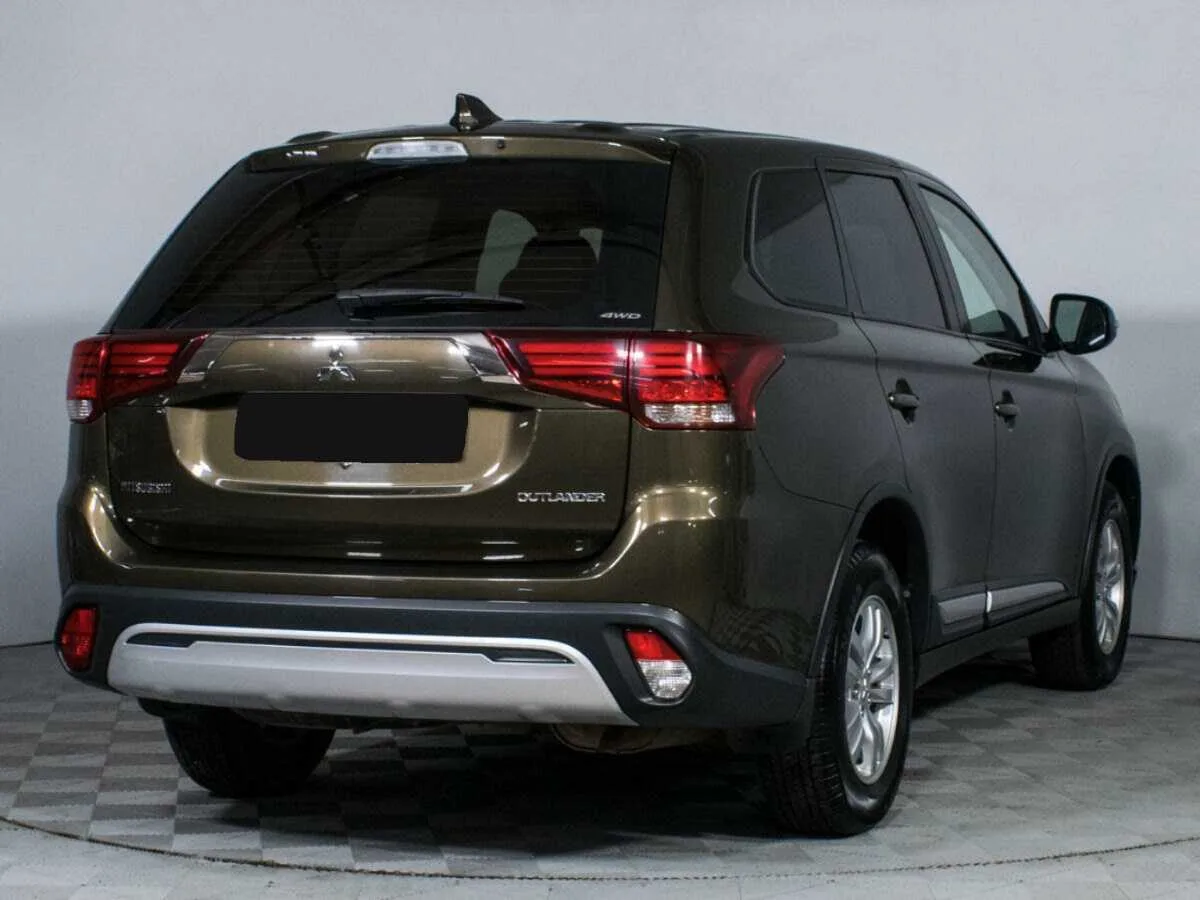 Mitsubishi Outlander